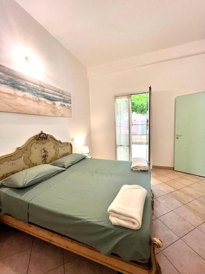 Casa Rosa Apartment ฟีนาเลลีกูเร ภายนอก รูปภาพ