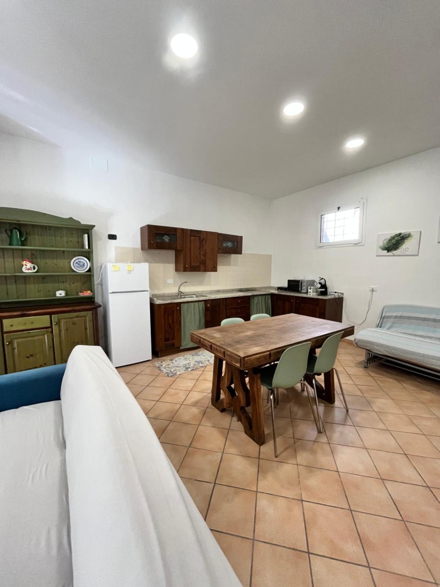 Casa Rosa Apartment ฟีนาเลลีกูเร ภายนอก รูปภาพ